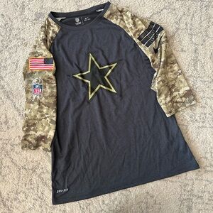 Nike Kids Dallas Cowboys Grey & Camo Long Sleeve Tee Medium 10 - 12 NFL Graphics